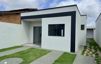 Imagem: A casa possui 2 Dormitórios, 2 Banheiros, 1 Vaga na garagem