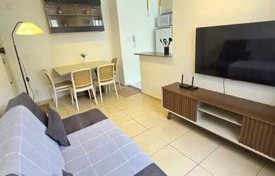 Imagem: O apartamento possui 2 Dormitórios, 1 Banheiro, 2 Vagas na