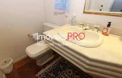 Imagem 9: Localizado em bairro arborizado com 215m² com 4 vagas no Alto da Boa...