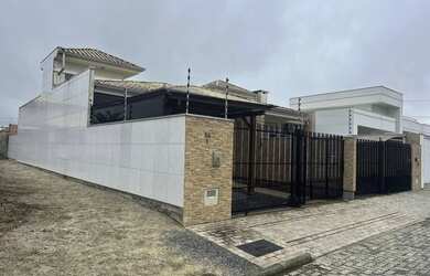 Imagem 3: CASA Mobiliada - À Venda em TIJUCAS - SC