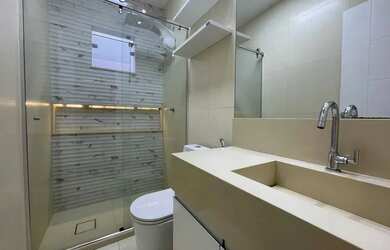 Imagem 5: Linda Casa com 3/4 sendo 01 Reformada no Condomínio Allure