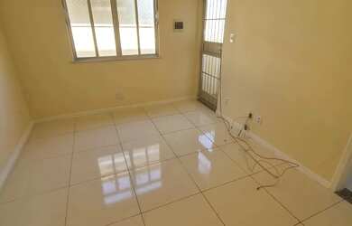 Imagem: A casa possui 2 Dormitórios, 1 Banheiro, 57m² de Área e