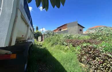 Imagem: O terreno possui 450m² de Área e está localizado em Jardim