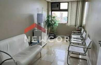 Imagem: O depósito possui 44m² de Área e está localizado em Centro