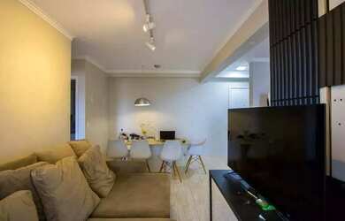 Imagem: O apartamento possui 2 Dormitórios, 2 Banheiros, 1 Vaga na