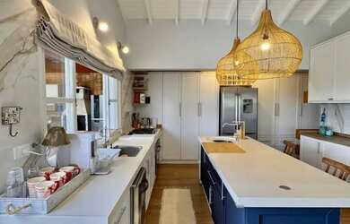 Imagem 13: Casa Pé na Areia à Venda na Praia do Capricórnio Caraguatatuba - SP