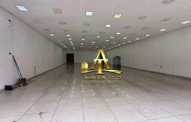 Imagem: O depósito possui 300m² de Área e está localizado em Vila