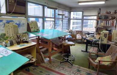 Imagem: O depósito possui 1 Vaga na garagem, 58m² de Área e está