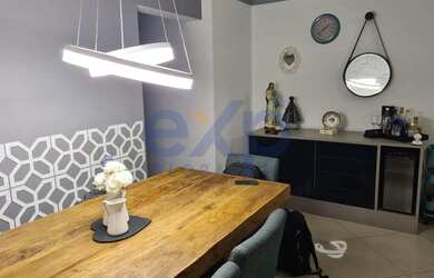 Imagem: O apartamento possui 3 Dormitórios, 2 Banheiros, 2 Vagas na