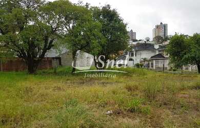 Imagem: O terreno possui 735m² de Área e Imóvel novo e está localizado