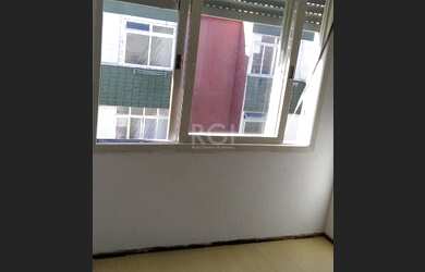Imagem 11: EXCELENTE APARTAMENTO 1 DORMITÓRIO TRANSFORMADO EM 2 NO BAIRRO CAVALHADA PORTO ALEGRE