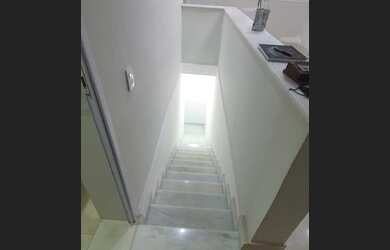 Imagem 8: Santana de Parnaíba - Casa Padrão - Alphaville