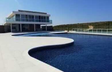 Imagem: O terreno possui 382m² de Área e está localizado em Centro