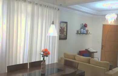 Imagem: O apartamento possui 3 Dormitórios, 2 Banheiros, 1 Vaga na