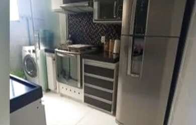 Imagem: O apartamento possui 2 Dormitórios, 1 Banheiro, 1 Vaga na garagem