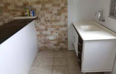 Imagem: A kitnet possui 1 Dormitório, 1 Banheiro e está localizado