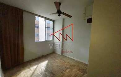 Imagem 2: Apartamento para venda com 85 metros quadrados com 3 quartos em Leblon - Rio de Janeiro