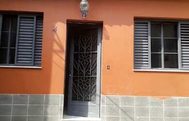 Imagem: A casa possui 1 Dormitório, 1 Banheiro, 50m² de Área e está