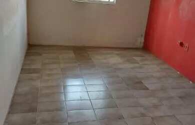 Imagem: O apartamento possui 3 Dormitórios, 1 Banheiro e está localizado