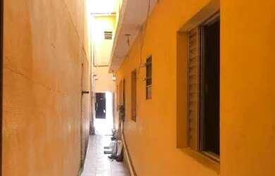 Imagem: A casa possui 5 Dormitórios, 4 Banheiros, 90m² de Área, Imóvel