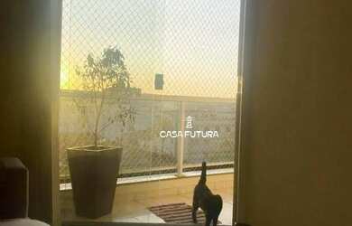 Imagem: O apartamento possui 2 Dormitórios, 1 Banheiro, 1 Vaga na garagem