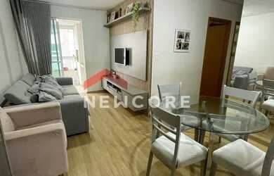 Imagem: O apartamento possui 3 Dormitórios, 2 Banheiros, 1 Vaga na