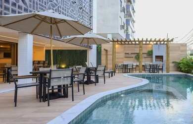 Imagem 2: Imóvel para venda com 64 metros quadrados com 3 quartos em Boa Viagem - Recife - PE