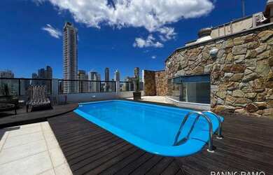 Imagem: O apartamento possui 4 Dormitórios, 5 Banheiros, 4 Vagas na