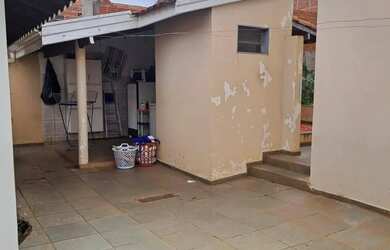 Imagem 14: Casa para venda com 150 metros quadrados com 4 quartos em Centro - Bariri...