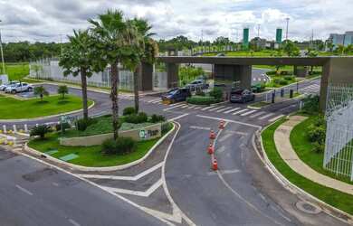 Imagem: O terreno possui 430m² de Área e está localizado em Ribeirão