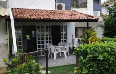 Imagem: A casa em condomínio possui 2 Dormitórios, 3 Banheiros, 2