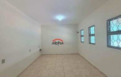 Imagem: A casa possui 1 Dormitório, 1 Banheiro, 2 Vagas na garagem