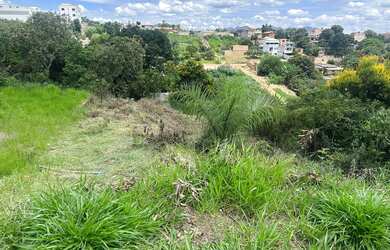 Imagem: O terreno à venda possui e está localizado em São Joaquim