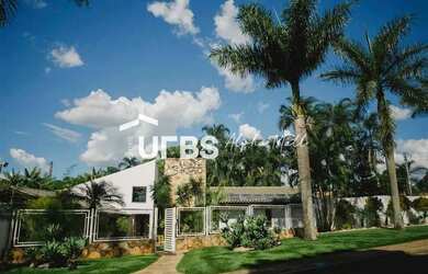 Imagem: O terreno possui 716m² de Área, Imóvel novo e está localizado