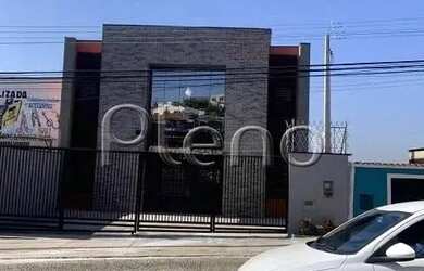 Imagem: O depósito possui 4 Vagas na garagem, 500m² de Área, Imóvel