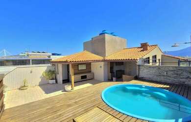 Imagem: O apartamento na cobertura possui 3 Dormitórios, 2 Banheiros