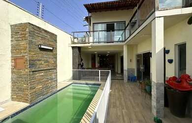 Imagem: O apartamento possui 4 Dormitórios, 4 Banheiros, 4 Vagas na