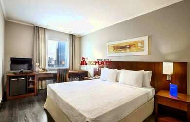 Imagem: O apartamento possui 1 Dormitório, 1 Banheiro, 1 Vaga na garagem