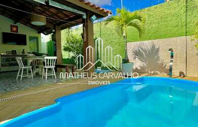 Imagem: A casa em condomínio possui 3 Dormitórios, 4 Banheiros, 4