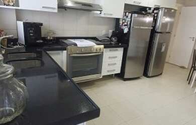 Imagem 8: QR IMÓVEIS VENDE CASA MARAVILHOSA A 50 METROS DA PRAIA DE CAMBOINHAS, EM NITERÓI RJ