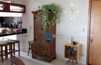 Imagem: O apartamento possui 2 Dormitórios, 2 Banheiros, 2 Vagas na