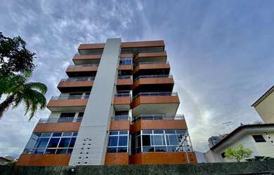 Imagem: O apartamento possui 3 Dormitórios, 3 Banheiros, 4 Vagas na