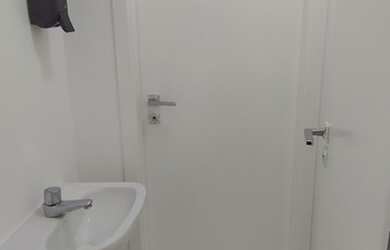 Imagem 3: Sala comercial mobiliada para locação em Alphaville com infraestrutura...