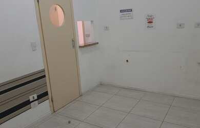 Imagem 8: LOJA à venda com 104.4m² por R$ 650.000,00 no bairro Centro - CURITIBA...