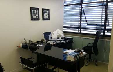 Imagem: O depósito possui 55m² de Área e está localizado em Centro