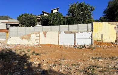 Imagem: O terreno possui 509m² de Área e está localizado em Jardim