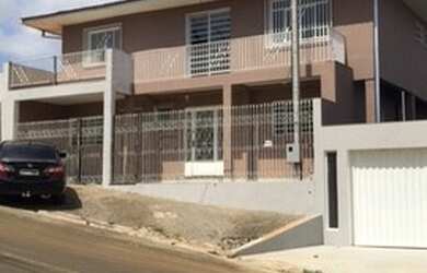 Imagem: O apartamento possui 3 Dormitórios, 2 Banheiros, 120m² de