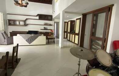 Imagem 13: SANTA HELENA. Varanda, Guarda roupa, 1.100m² de Áreae3 Vagas na garagem