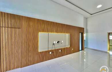 Imagem: A casa em condomínio possui 3 Dormitórios, 5 Banheiros, 4