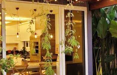 Imagem: A casa em condomínio possui 3 Dormitórios, 3 Banheiros, 4